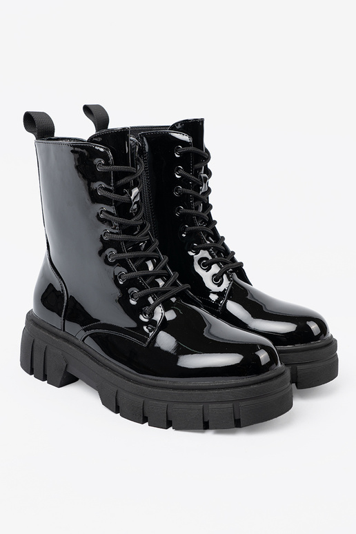 schZuarze Farbe lackiert hohe Reitstiefel na masyZunej podeszZuie