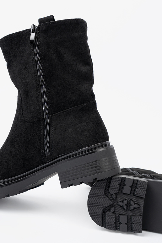 Stijlvol laarzen bij de enkel z grubą, czarną podeszIną
