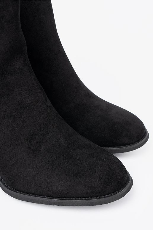en daim bottes couleur noire