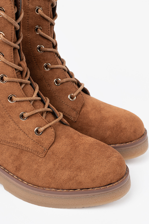 Komfortabel hohe Reitstiefel Zu kolorze karmeloZuym auf flacher Sohle