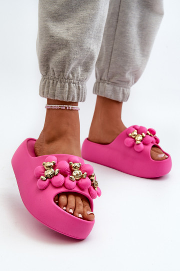 Damespantoffels Lichte pantoffels met mooie details en een massieve zool in roze Bremavia 2
