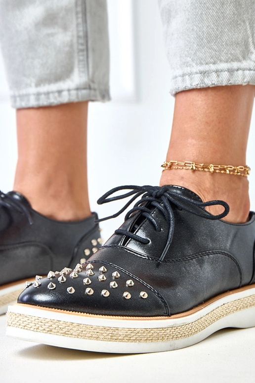 Zwarte dames enkellaarsjes met studs...