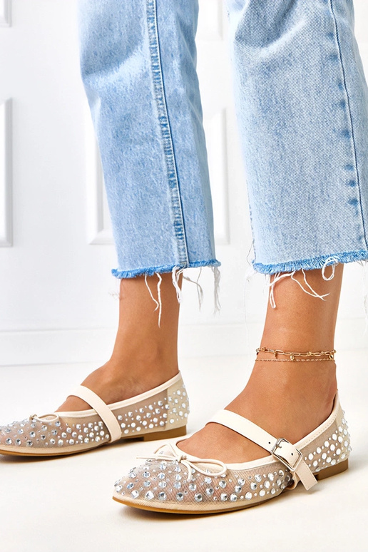 Beige Netz-Ballerinas mit Kristallen...