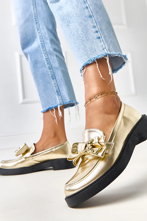 Mocassins dorés avec ruban et ourson...