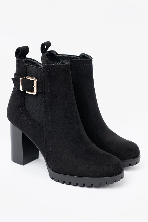 schZuarze Farbe Stiefel mit Zierschnalle