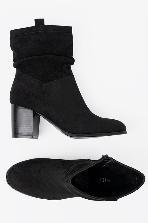 schZuarze Farbe aus INildleder Stiefel mit gerüschtem Oberteil