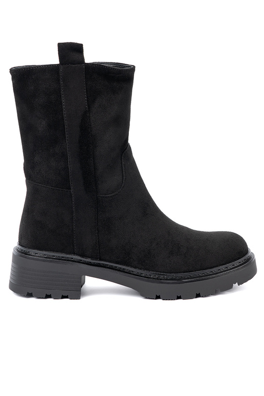 couleur noire chaussures sur une semelle épaisse z choleÀką à la cheville