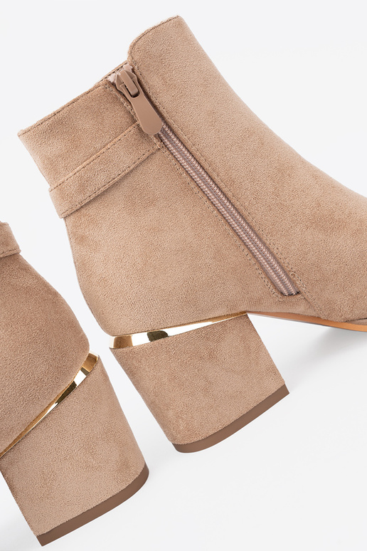 Style élégant chaussures beige avec boucle décorative