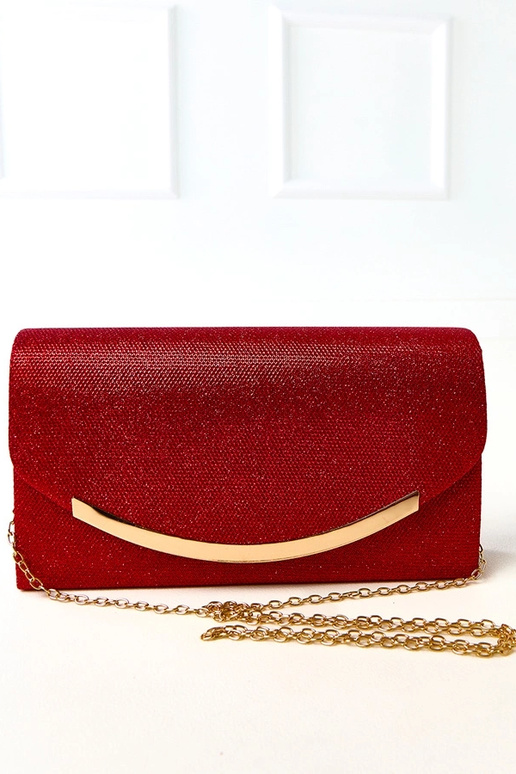 Petit sac en forme d'enveloppe rouge...