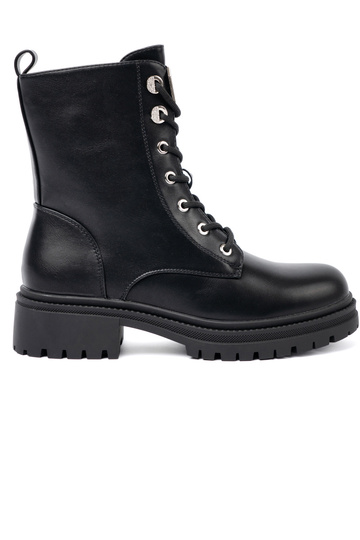 couleur noire bottes d équitation hautes avec finition métallique 2