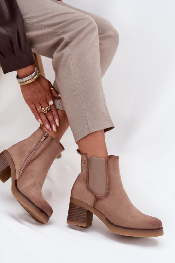 stijlvolle laarzen Dames met hakken opInarmen beige Zelia