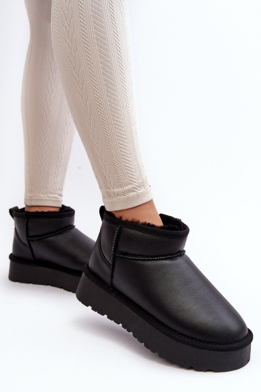 Peau Féminin Bottes de neige avec une plateforme couleur noire Loreley