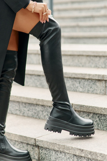 Stiefel oberhalb des Knies mit einer Plattform schZuarze Farbe Zinera 2