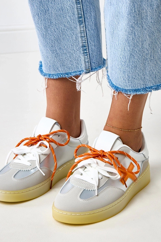 Eriksen Silberne Sneakers mit Plateau... Eriksen Silberne Sneakers mit Plateau...