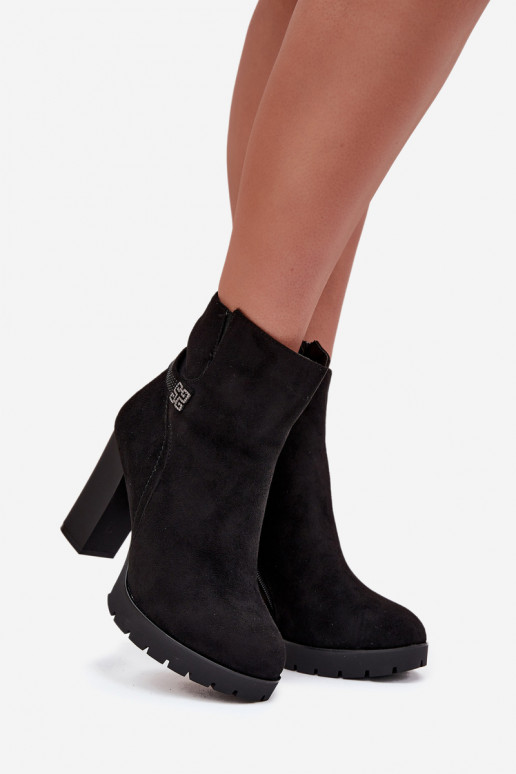 réchauffer Bottes pour femmes avec des talons décorés couleur noire Zayna