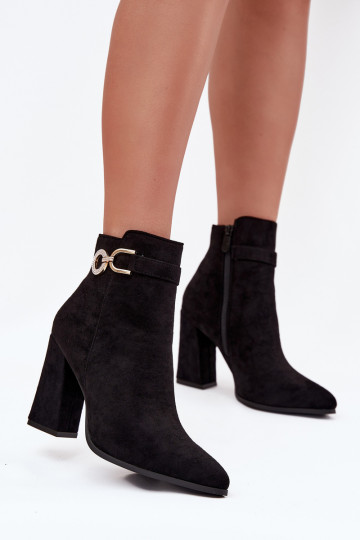 Eko Bottines à talons en daim avec des ornements couleur noire Lymall 2