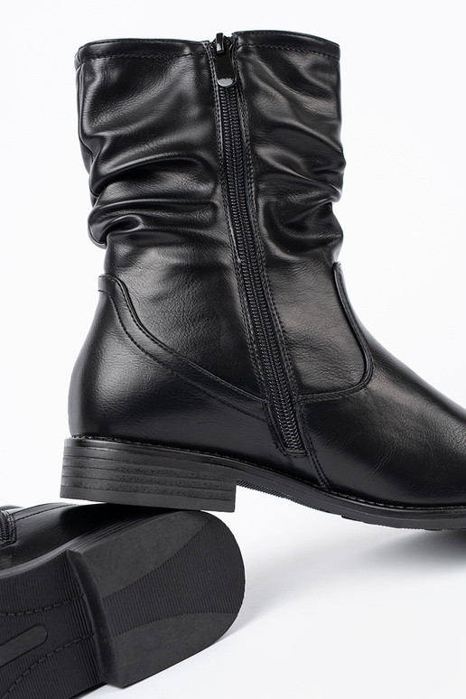 KomfortoÀe chaussures couleur noire z marszczeniami KomfortoÀe chaussures couleur noire z marszczeniami