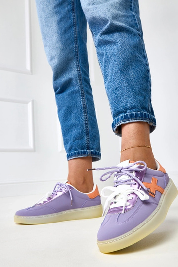 Violette Sneakers auf Plattform mit orangefarbenem Einsatz Eriksen 2