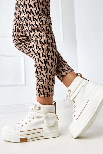 Baskets hautes blanches... 2