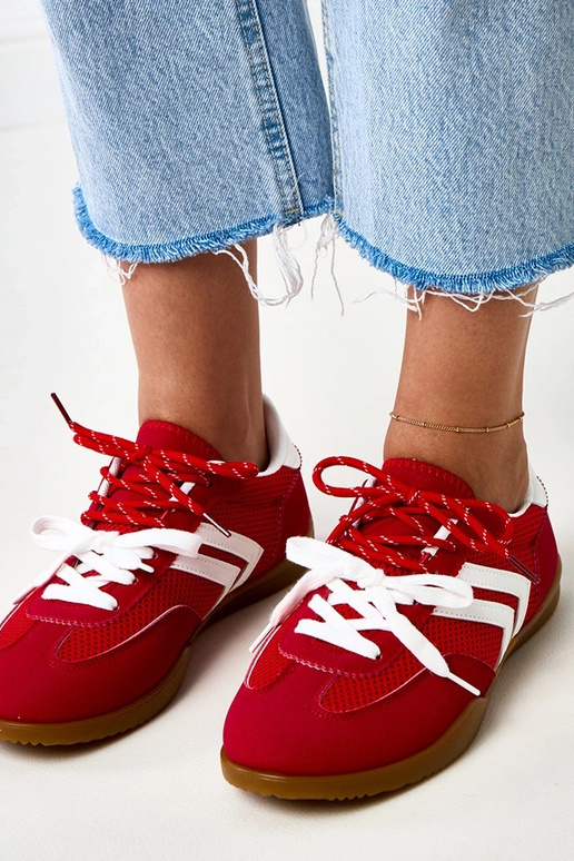 Baskets de tennis en tissu mesh... Baskets de tennis en tissu mesh...