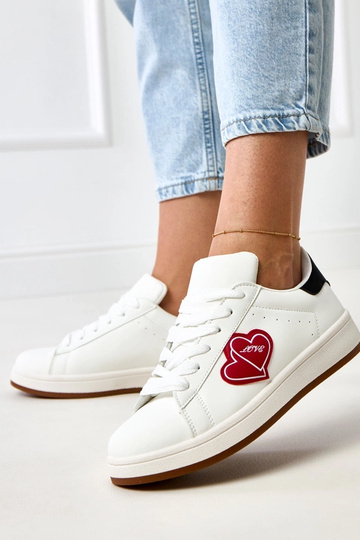 Witte sportschoenen met plateau en rode hartjes Tela