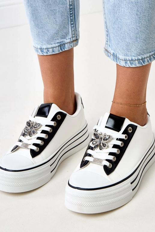 Witte sportschoenen met plateau... Witte sportschoenen met plateau...