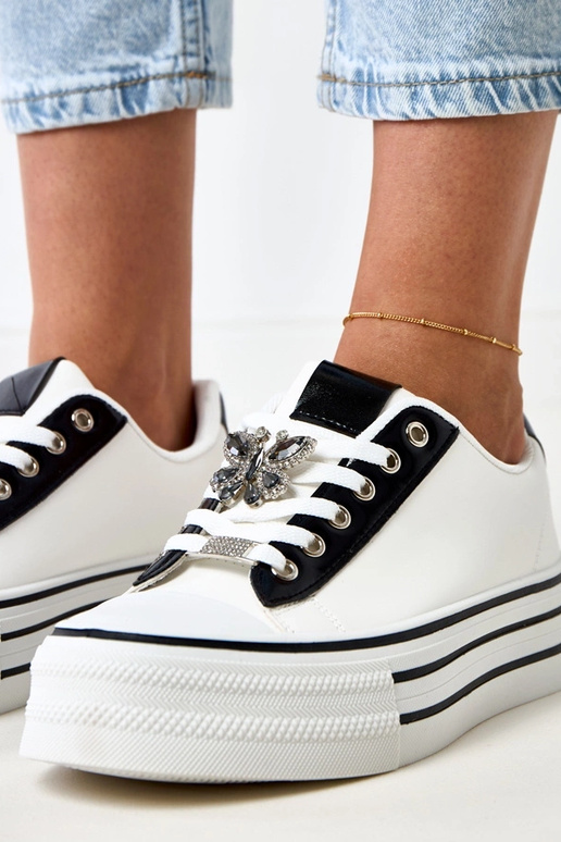 Baskets blanches avec plateforme... Baskets blanches avec plateforme...