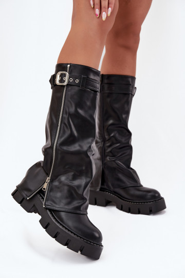 Bottes longues noires isolées avec choleika et boucles, et fermeture éclair argentée Armena