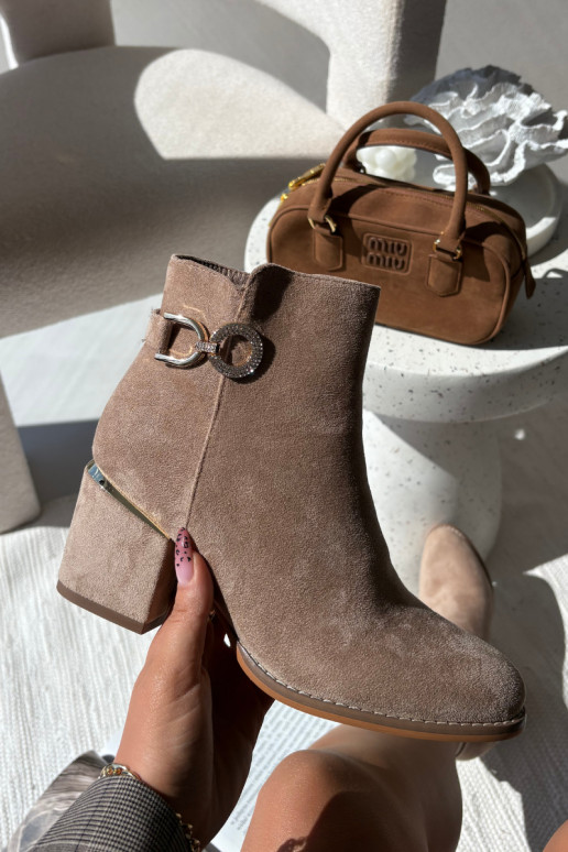 sich Zuarm laufen Damenstiefel Ze goldene Farbemi Detalami mit Absätzen Beige Dorisse