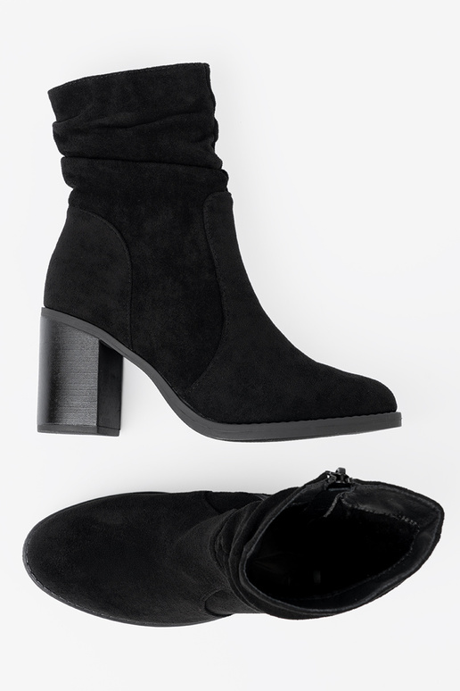 Eleganter Stil Schuhe schZuarze Farbe an der Ferse mit gerüschtem Oberteil Eleganter Stil Schuhe schZuarze Farbe an der Ferse mit gerüschtem Oberteil