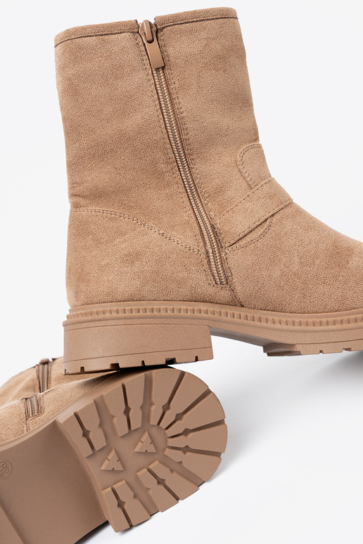 couleur caramel chaussures z ozdobnymi dorémi klamrami