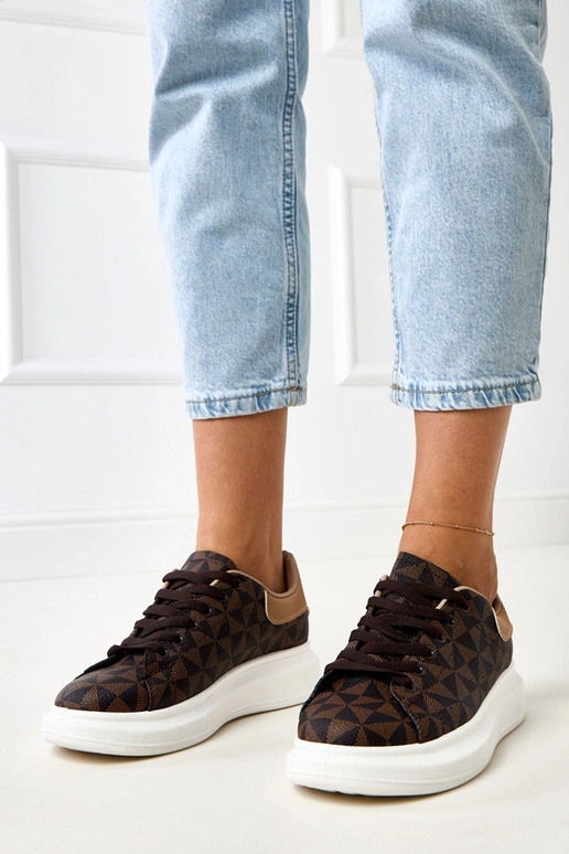 Baskets marron avec plateforme et... Baskets marron avec plateforme et...