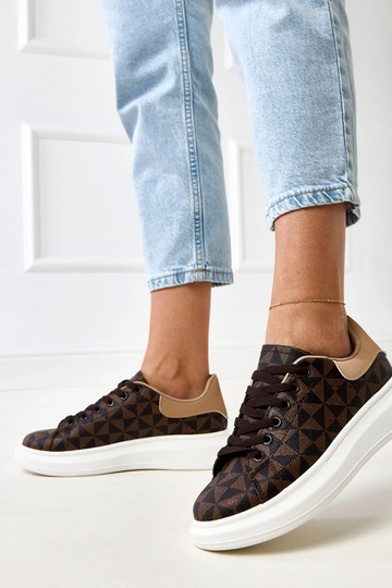 Bruine sneakers met... 2