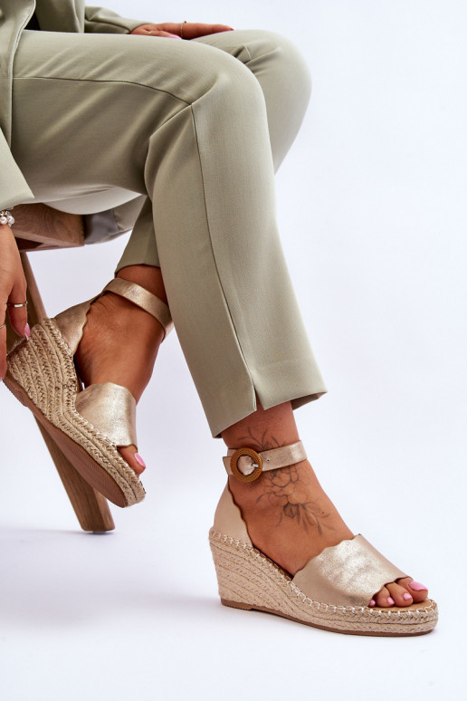 Peau Sandales à plateforme Comfort Shoe couleur dorée Verola Peau Sandales à plateforme Comfort Shoe couleur dorée Verola