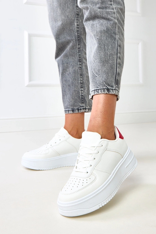 Baskets blanches avec plateforme et... Baskets blanches avec plateforme et...