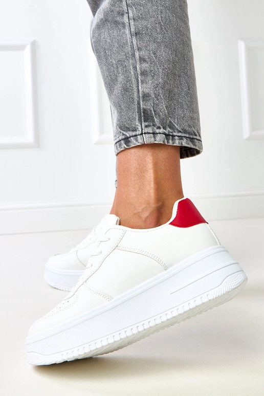 Baskets blanches avec plateforme et... Baskets blanches avec plateforme et...