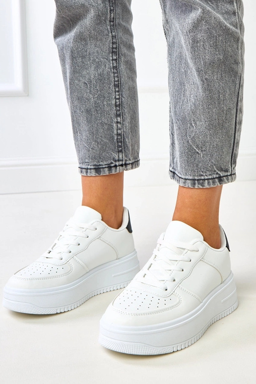 Witte platform sneakers met zwarte... Witte platform sneakers met zwarte...