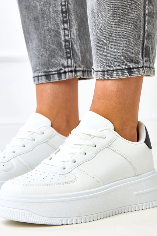 Baskets plateforme blanches avec... Baskets plateforme blanches avec...