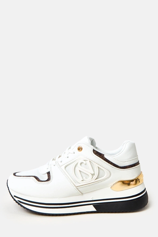 Wit-zwart sneakers op een platform... Wit-zwart sneakers op een platform...