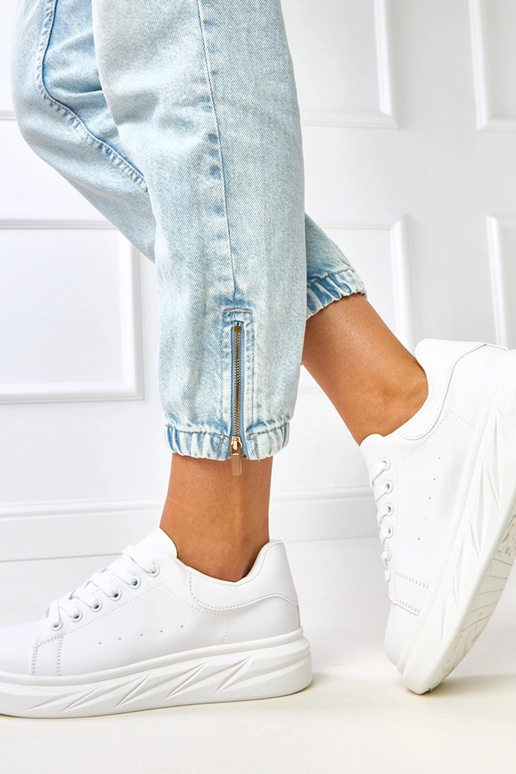 Witte sneakers op een platform "Rosier" Witte sneakers op een platform "Rosier"