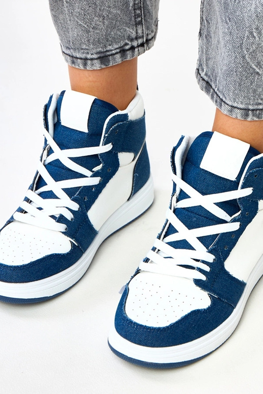 Hoge sneakers boven de enkel met...