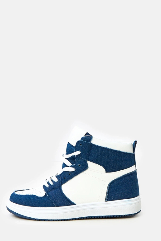 Hoge sneakers boven de enkel met...