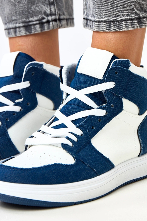 Hohe Sneakers über dem Knöchel mit...