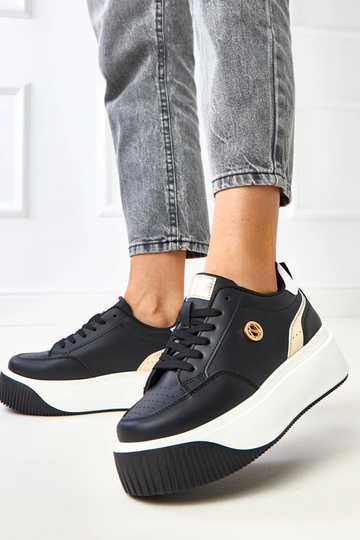 Zwarte sportieve schoenen... 2