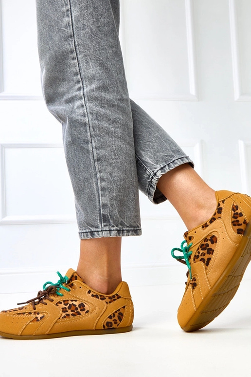 Luipaardprint sportieve schoenen met... Luipaardprint sportieve schoenen met...