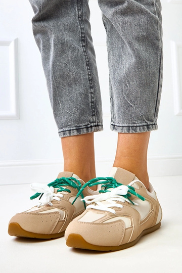 Beige Sportschuhe mit doppelten Schnürsenkeln Casey