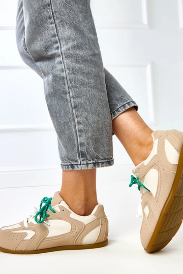 Beige sportieve schoenen... 2