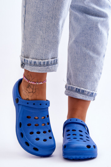 Féminin Chaussons couleur bleue Crocos en mousse EVA 2