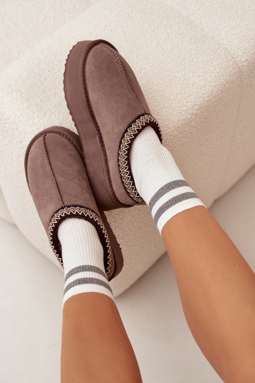 Laag van suède SneeuIn laarzen DamesHaftem met platform Vinceza 97960 bruine kleur