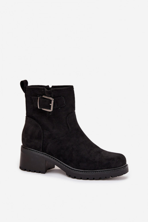 réchauffer Bottes pour femmes Sur un talon bas Klocku avec boucles couleur noire Helvina réchauffer Bottes pour femmes Sur un talon bas Klocku avec boucles couleur noire Helvina